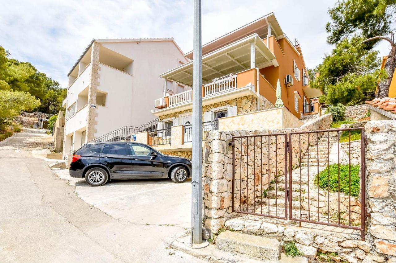 Apartments Ive I Maja Ražanj 外观 照片
